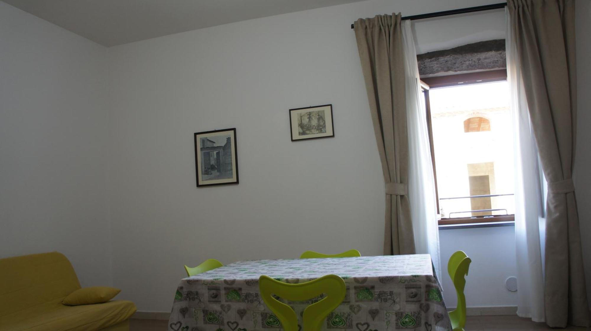 Perdanoa - Appartamenti Ghilarza Dış mekan fotoğraf