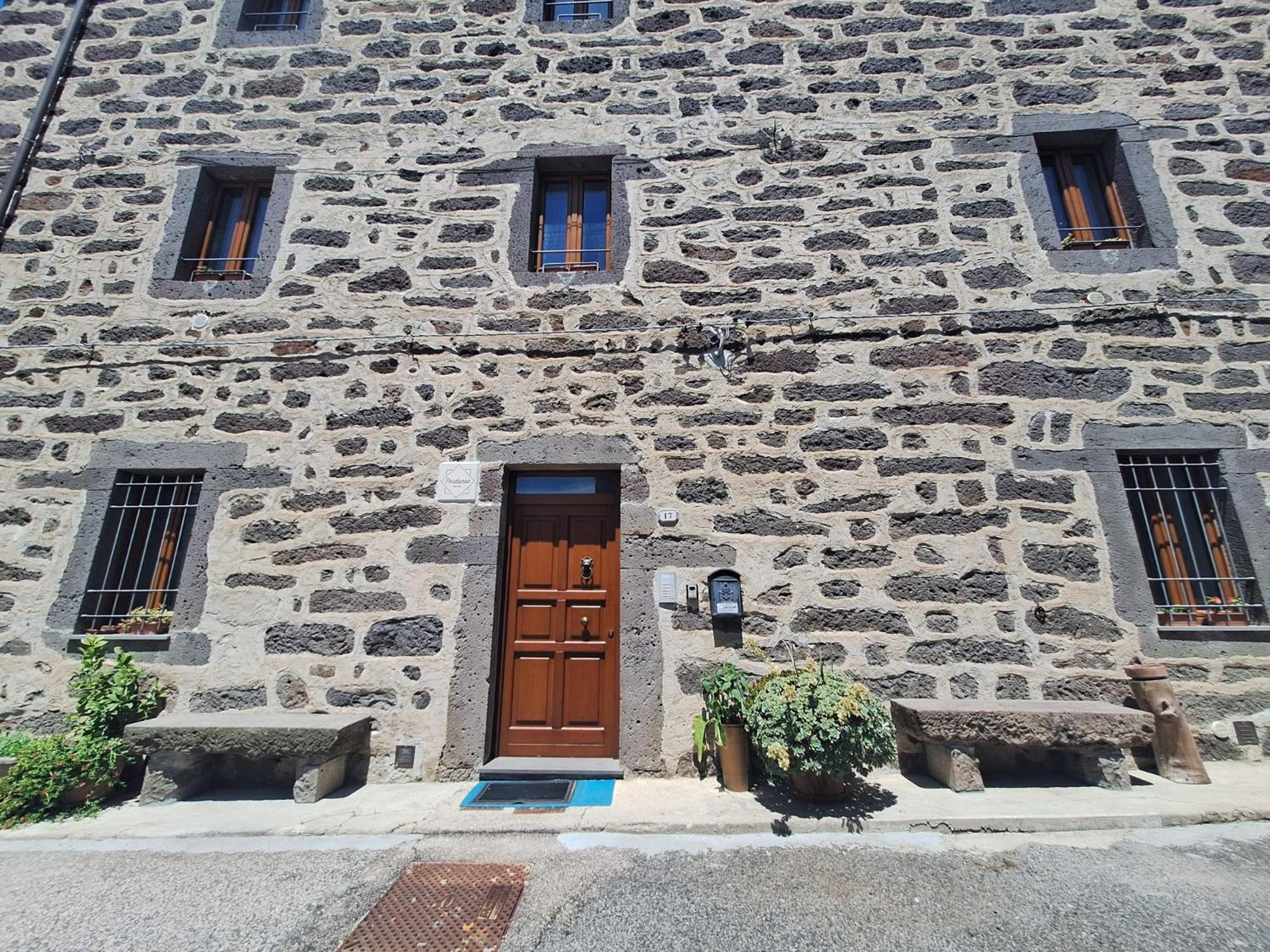 Perdanoa - Appartamenti Ghilarza Dış mekan fotoğraf
